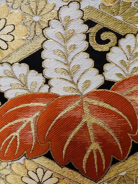 画像5: L1006A 袋帯 女性用着物 シルク(正絹)   黒 菊 【中古】 【USED】 【リサイクル】 ★★★★☆ (5)