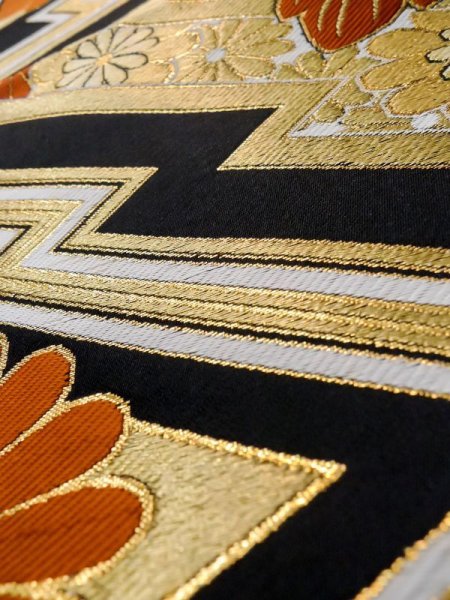 画像8: L1006A 袋帯 女性用着物 シルク(正絹)   黒 菊 【中古】 【USED】 【リサイクル】 ★★★★☆ (8)