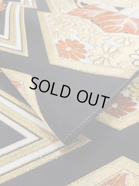 画像11: L1006A 袋帯 女性用着物 シルク（正絹）   黒 菊 【中古】 【USED】 【リサイクル】 ★★★★☆ (11)