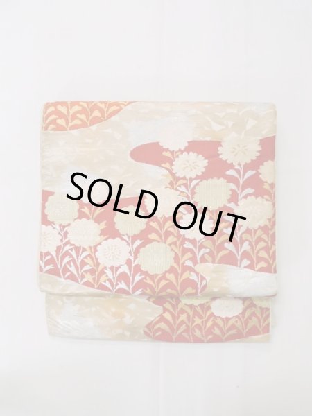 画像2: L1006C 袋帯 女性用着物 シルク（正絹）   金色 花 【中古】 【USED】 【リサイクル】 ★★☆☆☆ (2)