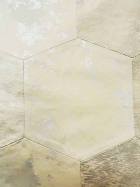 画像6: L1012B 袋帯 女性用着物 シルク(正絹)   オフ ホワイト 亀甲 【中古】 【USED】 【リサイクル】 ★★☆☆☆ (6)