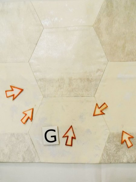 画像18: L1012B 袋帯 女性用着物 シルク(正絹)   オフ ホワイト 亀甲 【中古】 【USED】 【リサイクル】 ★★☆☆☆ (18)