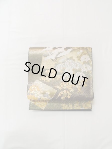 画像2: L1013D 袋帯 女性用着物 シルク(正絹)  光沢のある オリーブ ぼたん 【中古】 【USED】 【リサイクル】 ★★★★☆ (2)