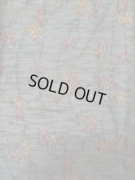 画像3: L1019A  紬 女性用着物  シルク(正絹) 淡い 深い 緑色, 花 深い【中古】 【USED】 【リサイクル】 ★★★★☆ (3)