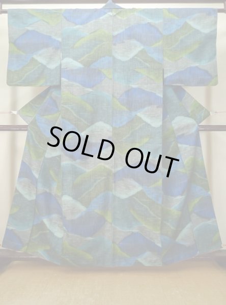 画像1: L1019E  紬 女性用着物  シルク（正絹）  淡い 青, 抽象的模様 淡い【中古】 【USED】 【リサイクル】 ★★★☆☆ (1)