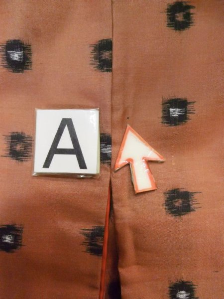 画像12: L1019N  紬 女性用着物  シルク(正絹) 淡い 深い 桃色, 丸 【中古】 【USED】 【リサイクル】 ★☆☆☆☆ (12)