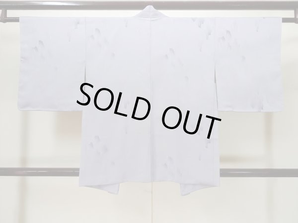 画像2: L1026I Mint  羽織 女性用着物  シルク（正絹）  淡い 水色, 抽象的模様 【中古】 【USED】 【リサイクル】 ★★★★☆ (2)