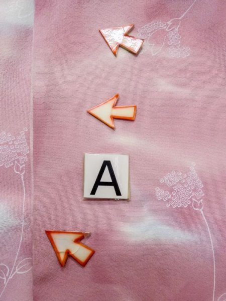 画像14: L1026P  羽織 女性用着物  シルク(正絹)  淡い 桃色, 葉 【中古】 【USED】 【リサイクル】 ★★☆☆☆ (14)