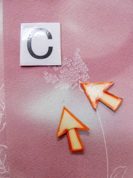 画像16: L1026P  羽織 女性用着物  シルク(正絹)  淡い 桃色, 葉 【中古】 【USED】 【リサイクル】 ★★☆☆☆ (16)