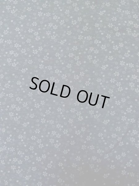 画像4: L1026X Mint  羽織 女性用着物  シルク(正絹)  淡い 紺, 花 【中古】 【USED】 【リサイクル】 ★★★★☆ (4)