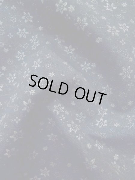 画像10: L1026X Mint  羽織 女性用着物  シルク(正絹)  淡い 紺, 花 【中古】 【USED】 【リサイクル】 ★★★★☆ (10)