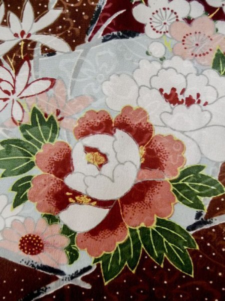 画像7: L1026Z  羽織 女性用着物  シルク(正絹)  淡い 茶色, 花 【中古】 【USED】 【リサイクル】 ★☆☆☆☆ (7)