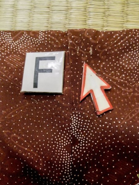 画像20: L1026Z  羽織 女性用着物  シルク(正絹)  淡い 茶色, 花 【中古】 【USED】 【リサイクル】 ★☆☆☆☆ (20)