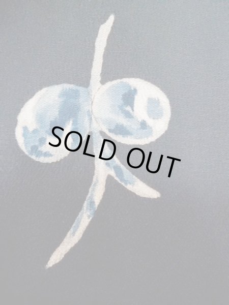 画像8: L1104B  羽織 女性用着物  シルク(正絹)  深い 青, 花 【中古】 【USED】 【リサイクル】 ★★★☆☆ (8)