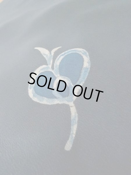 画像10: L1104B  羽織 女性用着物  シルク(正絹)  深い 青, 花 【中古】 【USED】 【リサイクル】 ★★★☆☆ (10)