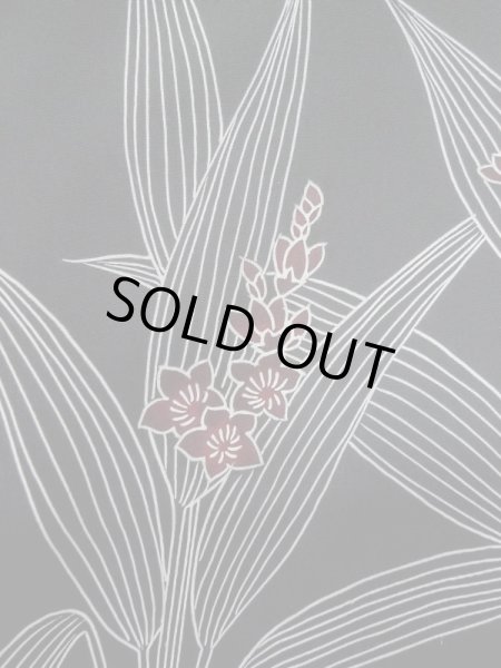 画像5: L1104F Mint  羽織 女性用着物  シルク(正絹)   黒, 花 【中古】 【USED】 【リサイクル】 ★★★★★ (5)