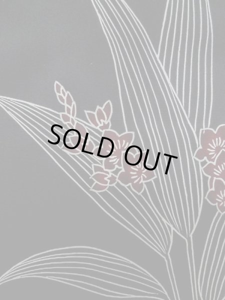 画像6: L1104F Mint  羽織 女性用着物  シルク(正絹)   黒, 花 【中古】 【USED】 【リサイクル】 ★★★★★ (6)