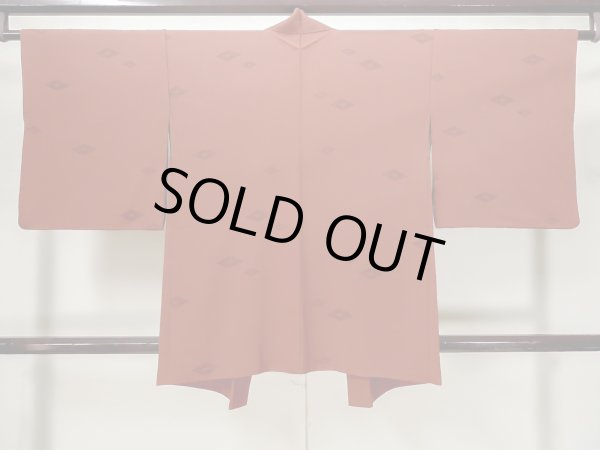 画像2: L1104G  羽織 女性用着物  シルク（正絹）   赤色, 菱 【中古】 【USED】 【リサイクル】 ★★★☆☆ (2)