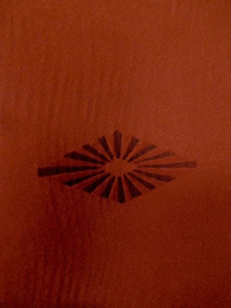 画像7: L1104G  羽織 女性用着物  シルク(正絹)   赤色, 菱 【中古】 【USED】 【リサイクル】 ★★★☆☆ (7)