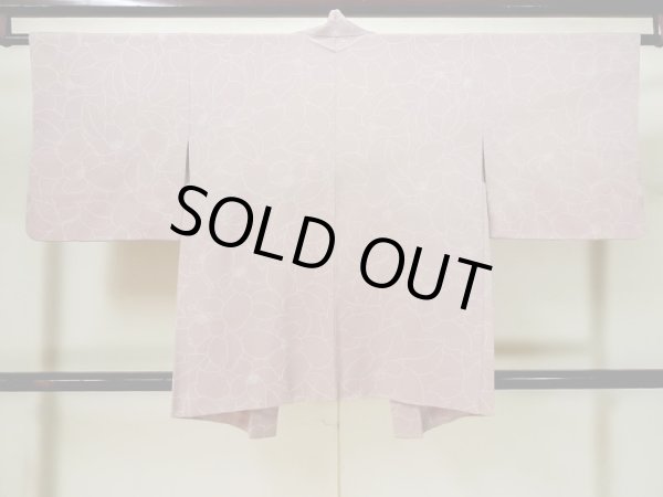 画像2: L1104I  羽織 女性用着物  シルク(正絹) 淡い 薄い 紫色, 椿 【中古】 【USED】 【リサイクル】 ★★★☆☆ (2)