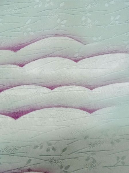 画像5: L1104N  羽織 女性用着物  シルク(正絹)   水色, 雲 【中古】 【USED】 【リサイクル】 ★★☆☆☆ (5)