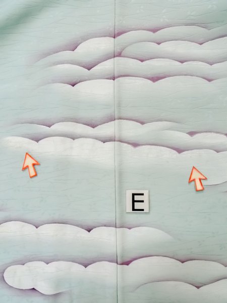 画像17: L1104N  羽織 女性用着物  シルク(正絹)   水色, 雲 【中古】 【USED】 【リサイクル】 ★★☆☆☆ (17)