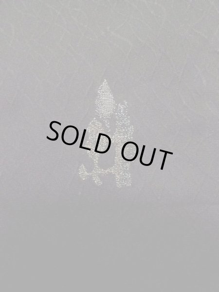 画像8: L1104R Mint  羽織 女性用着物  シルク(正絹)   黒, 抽象的模様 【中古】 【USED】 【リサイクル】 ★★★★☆ (8)