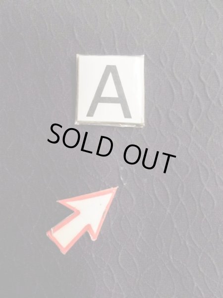 画像15: L1104R Mint  羽織 女性用着物  シルク(正絹)   黒, 抽象的模様 【中古】 【USED】 【リサイクル】 ★★★★☆ (15)