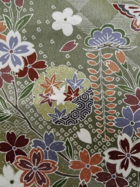 画像5: L1116A Mint  小紋 女性用着物  シルク(正絹)  淡い 茶色, 桜 淡い【中古】 【USED】 【リサイクル】 ★★★★☆ (5)