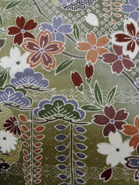 画像6: L1116A Mint  小紋 女性用着物  シルク(正絹)  淡い 茶色, 桜 淡い【中古】 【USED】 【リサイクル】 ★★★★☆ (6)