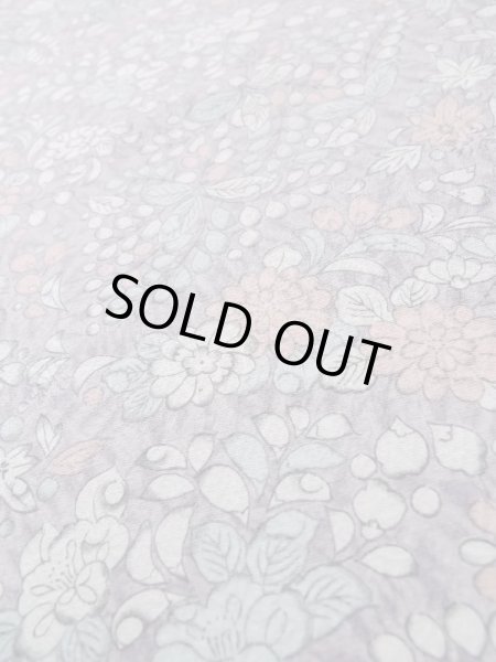 画像10: L1116C Mint  小紋 女性用着物  シルク（正絹）  淡い 藤色, 花 【中古】 【USED】 【リサイクル】 ★★★★☆ (10)