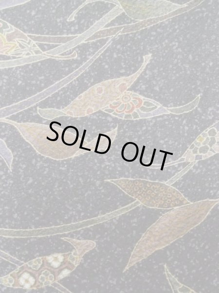 画像7: L1116D Mint  小紋 女性用着物  シルク(正絹)  深い 灰色, 花 【中古】 【USED】 【リサイクル】 ★★★★☆ (7)