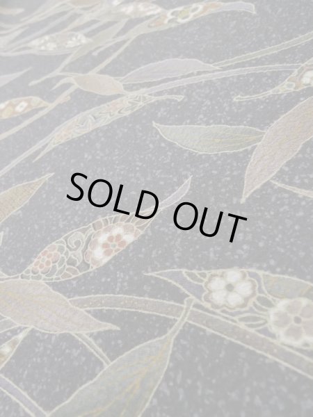 画像10: L1116D Mint  小紋 女性用着物  シルク(正絹)  深い 灰色, 花 【中古】 【USED】 【リサイクル】 ★★★★☆ (10)