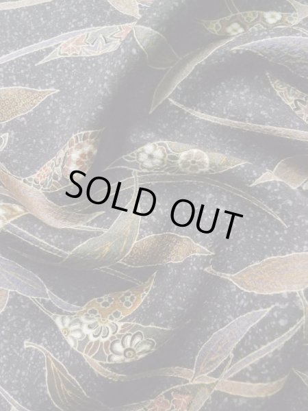 画像11: L1116D Mint  小紋 女性用着物  シルク(正絹)  深い 灰色, 花 【中古】 【USED】 【リサイクル】 ★★★★☆ (11)