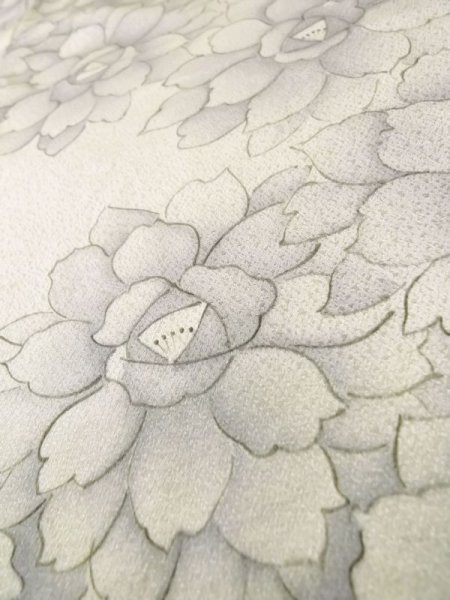 画像8: L1116H  小紋 女性用着物  シルク(正絹)   オフ ホワイト, 花 【中古】 【USED】 【リサイクル】 ★★☆☆☆ (8)