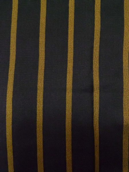 画像6: L1116L  小紋 女性用着物  シルク(正絹)   黒, 縞 【中古】 【USED】 【リサイクル】 ★☆☆☆☆ (6)