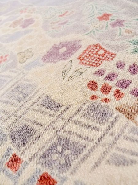 画像10: L1116P Mint  小紋 女性用着物  シルク(正絹)  淡い マルチカラー, 花 【中古】 【USED】 【リサイクル】 ★★★★☆ (10)