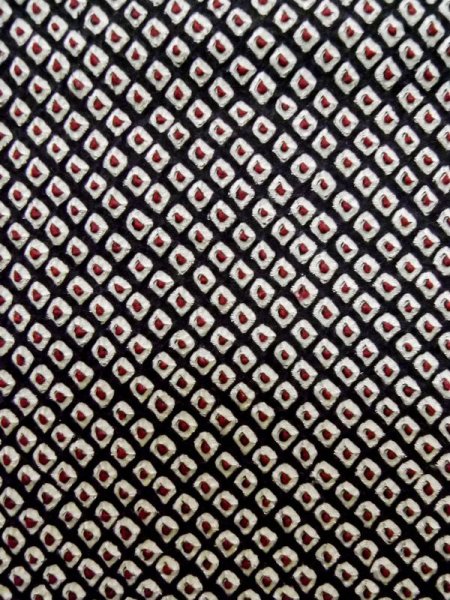 画像6: L1116U Mint  小紋 女性用着物  シルク(正絹)   黒, かのこ 【中古】 【USED】 【リサイクル】 ★★★★☆ (6)