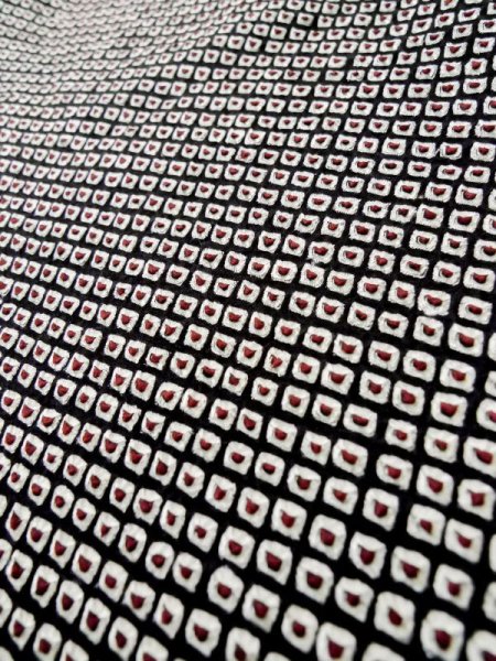 画像7: L1116U Mint  小紋 女性用着物  シルク(正絹)   黒, かのこ 【中古】 【USED】 【リサイクル】 ★★★★☆ (7)