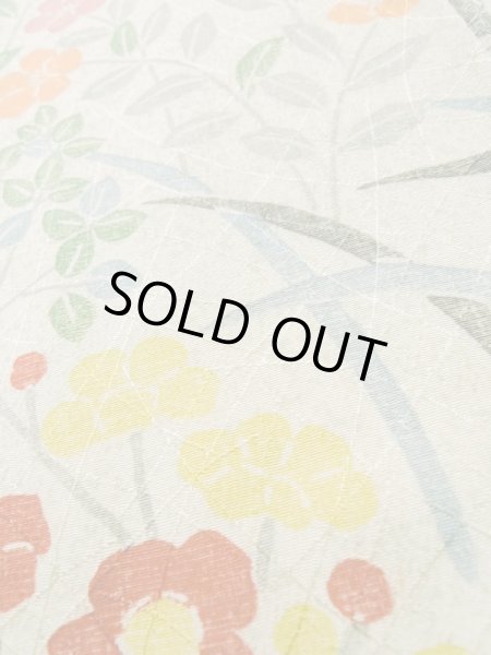 画像10: L1116Z Mint  小紋 女性用着物  シルク(正絹) 淡い 緑み 白, 花 【中古】 【USED】 【リサイクル】 ★★★★☆ (10)