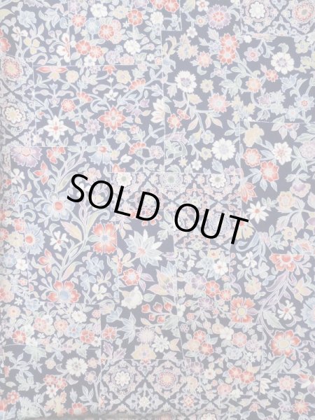 画像3: L1117B Mint  小紋 女性用着物  シルク(正絹)  深い 青, 唐花 【中古】 【USED】 【リサイクル】 ★★★★☆ (3)