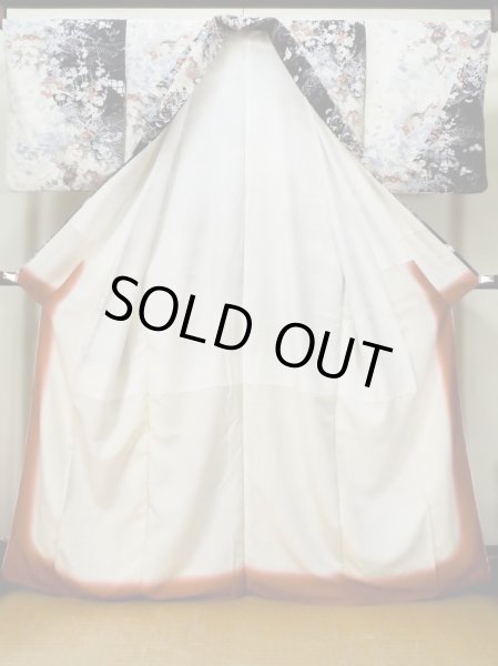 画像2: L1117C  小紋 女性用着物  シルク(正絹)   黒, ぼたん 【中古】 【USED】 【リサイクル】 ★☆☆☆☆ (2)