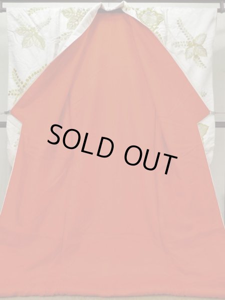 画像4: L1124C  打掛 女性用着物  シルク(正絹)   オフ ホワイト, ぼたん 【中古】 【USED】 【リサイクル】 ★★★☆☆ (4)