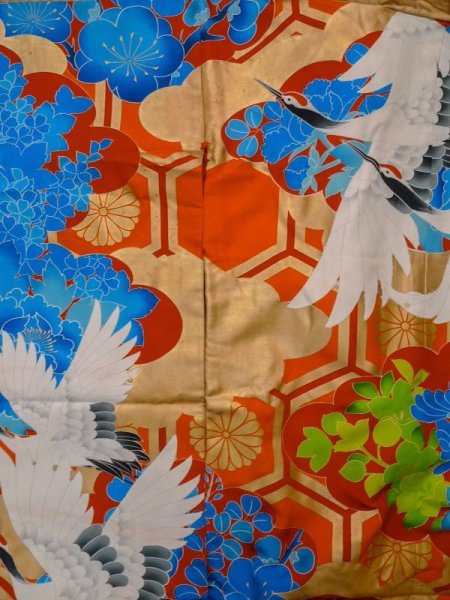 画像5: L1124D  打掛 女性用着物  シルク(正絹)   橙色, ぼたん 【中古】 【USED】 【リサイクル】 ★★★☆☆ (5)