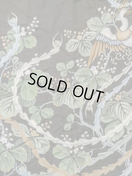 画像5: L1124E  打掛 女性用着物  シルク(正絹)   黒, 鳳凰 【中古】 【USED】 【リサイクル】 ★☆☆☆☆ (5)