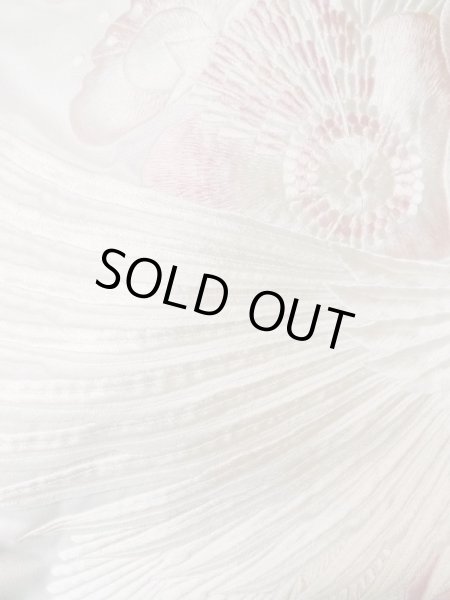 画像8: L1124F  打掛 女性用着物  化繊   白, 梅 【中古】 【USED】 【リサイクル】 ★★☆☆☆ (8)