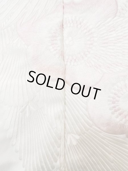 画像9: L1124F  打掛 女性用着物  化繊   白, 梅 【中古】 【USED】 【リサイクル】 ★★☆☆☆ (9)