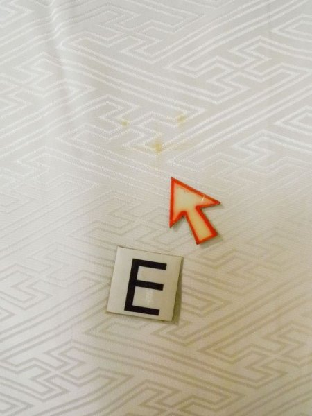 画像18: L1124K  打掛 女性用着物 白無垢 シルク（正絹）   白,  【中古】 【USED】 【リサイクル】 ★★☆☆☆ (18)