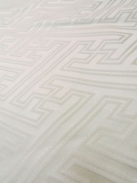 画像9: L1124L  打掛 女性用着物 白無垢 シルク（正絹）   白,  【中古】 【USED】 【リサイクル】 ★★☆☆☆ (9)