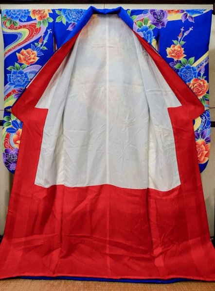 画像4: L1124N  掛下 女性用着物  化繊   青, バラ 【中古】 【USED】 【リサイクル】 ★☆☆☆☆ (4)